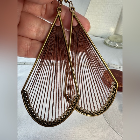 Long ultra chic boho thread bead dangle earrings - Picture 6 of 7